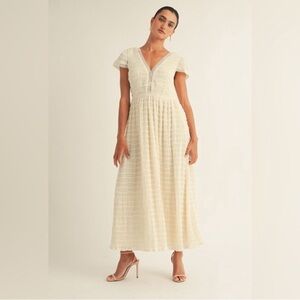 Elegant Cream Maxi Dress